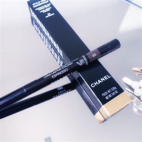 chanel stylo yeux waterproof long review|signature de chanel stylo eyeliner.